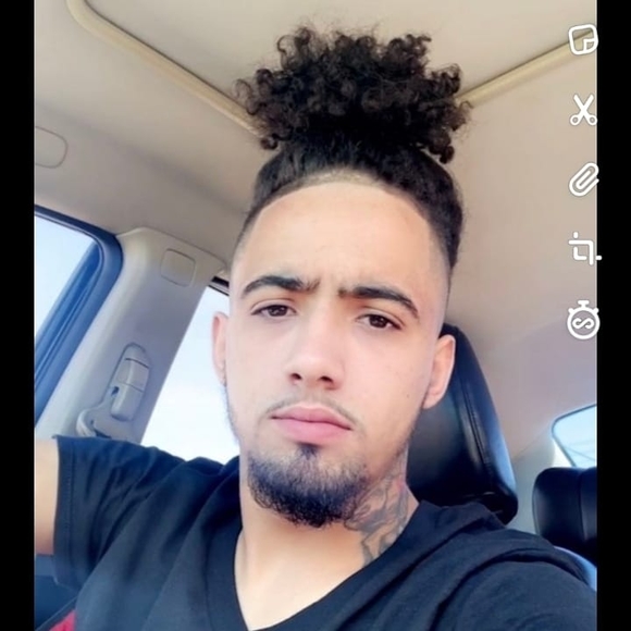 adrianlewis237